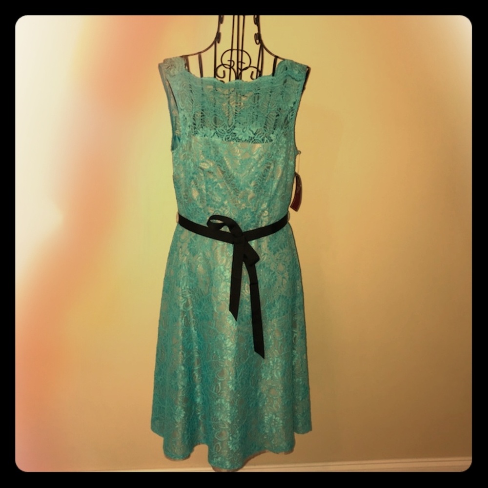 It's all about the Lace dress